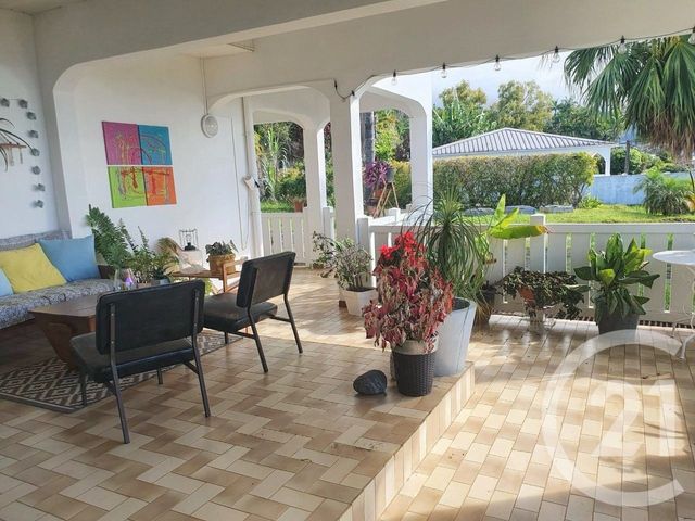 Maison &agrave; vendre - 18 pi&egrave;ces - 424,85 m2 - Ste Marie - 974 - REUNION