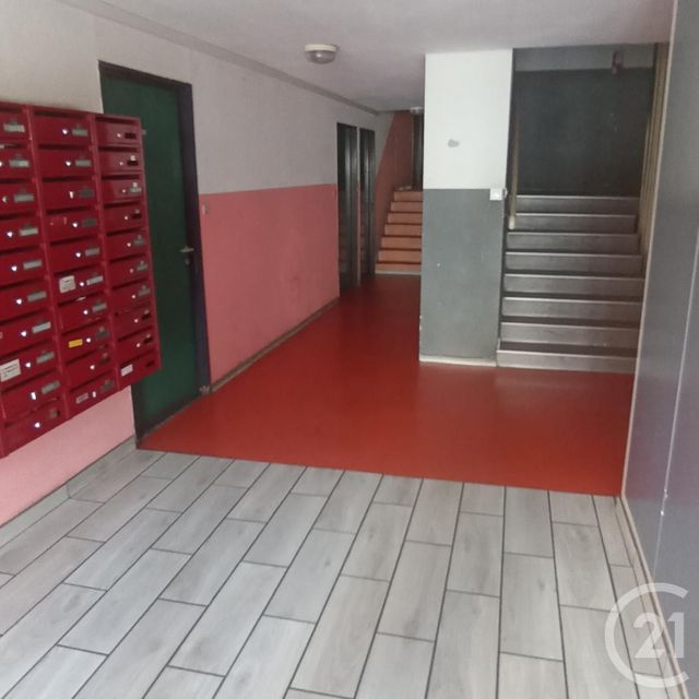 Appartement Duplex &agrave; vendre - 2 pi&egrave;ces - 31,24 m2 - St Denis - 974 - REUNION