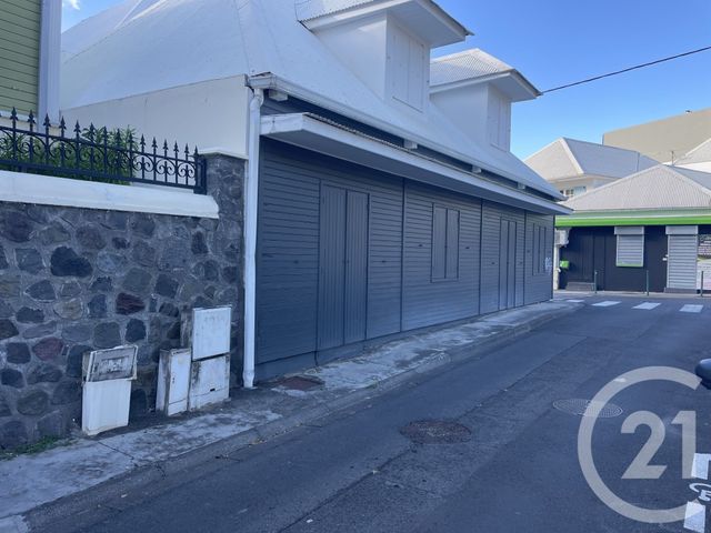 Maison &agrave; vendre - 8 pi&egrave;ces - 352,01 m2 - St Denis - 974 - REUNION