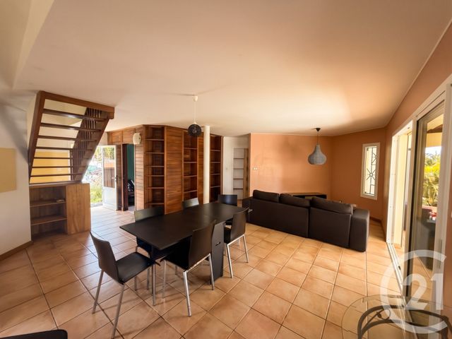 Maison &agrave; vendre - 7 pi&egrave;ces - 188 m2 - St Denis - 974 - REUNION