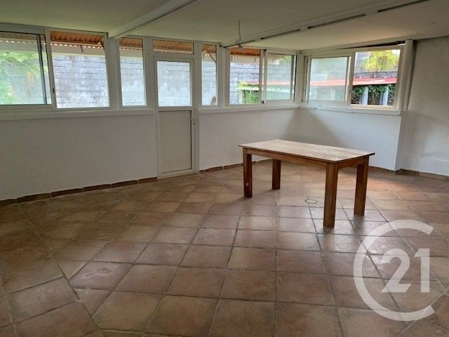 Maison &agrave; vendre - 5 pi&egrave;ces - 194,56 m2 - St Benoit - 974 - REUNION