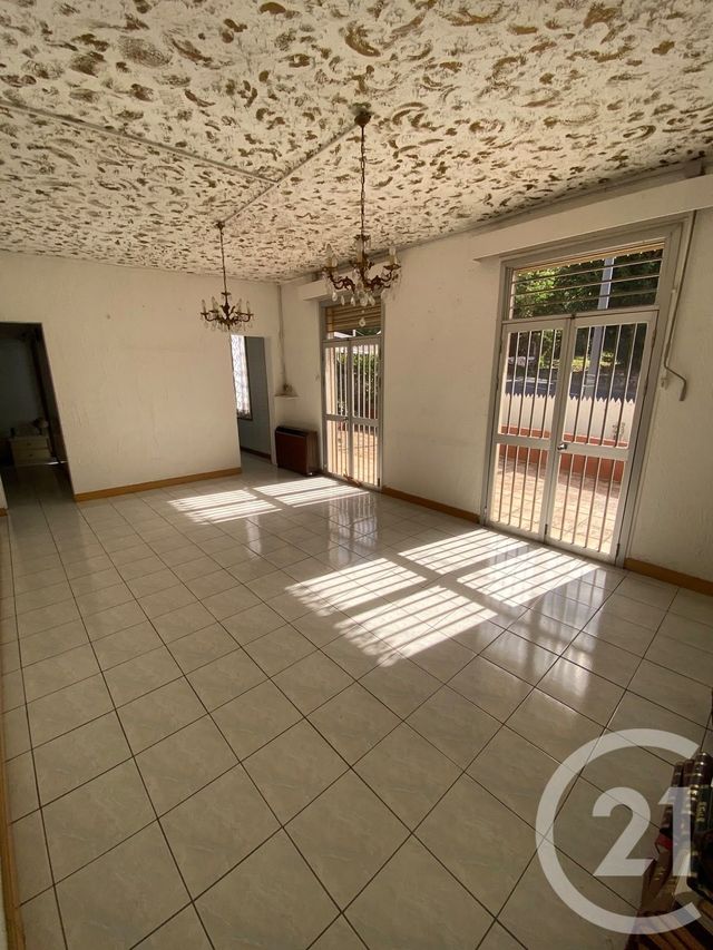 Maison &agrave; vendre - 6 pi&egrave;ces - 165 m2 - St Denis - 974 - REUNION