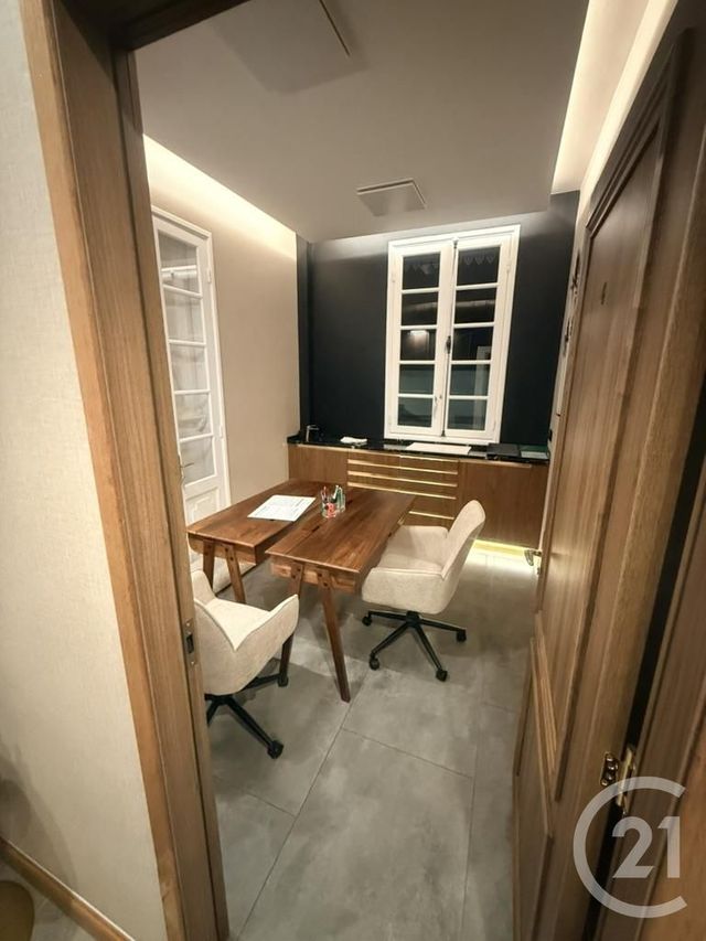 Maison &agrave; vendre - 15 pi&egrave;ces - 264 m2 - St Denis - 974 - REUNION