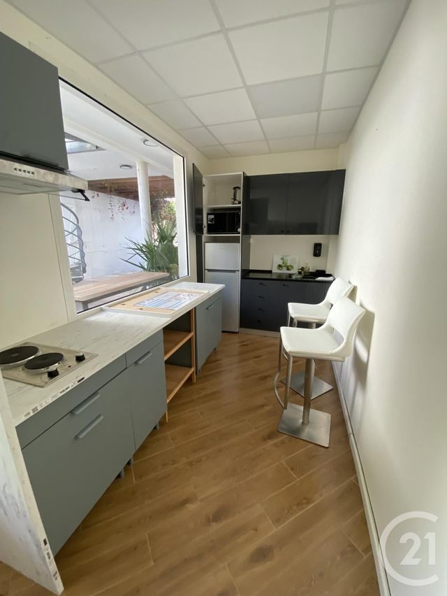 Maison &agrave; vendre - 15 pi&egrave;ces - 264 m2 - St Denis - 974 - REUNION