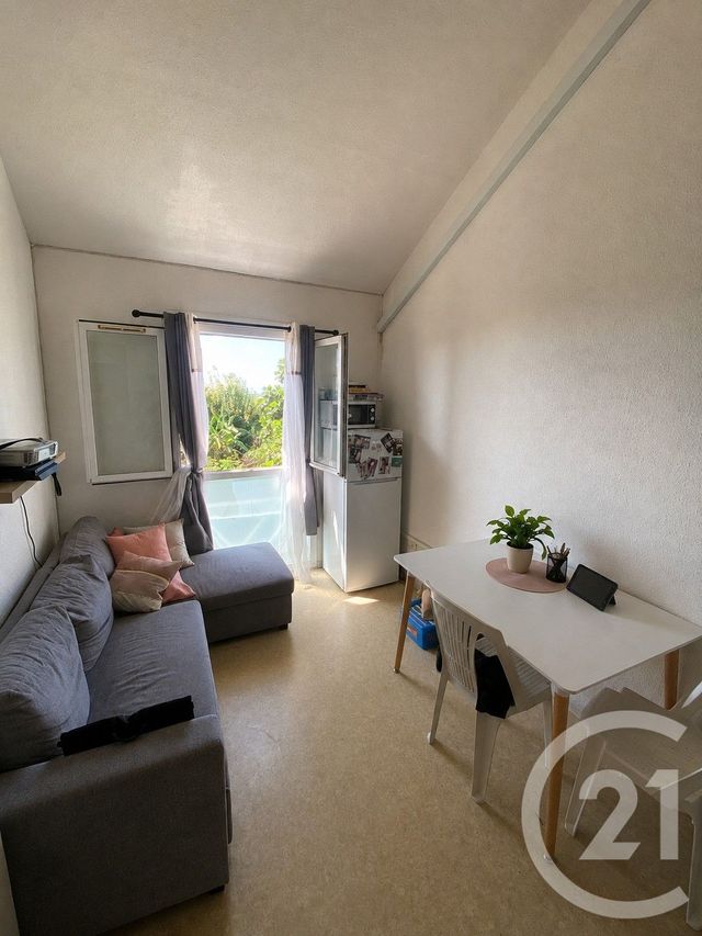 Appartement F1 bis &agrave; vendre - 2 pi&egrave;ces - 29 m2 - St Denis - 974 - REUNION