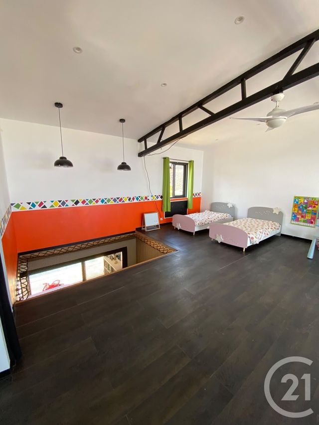 Maison &agrave; vendre - 7 pi&egrave;ces - 192 m2 - La Possession - 974 - REUNION