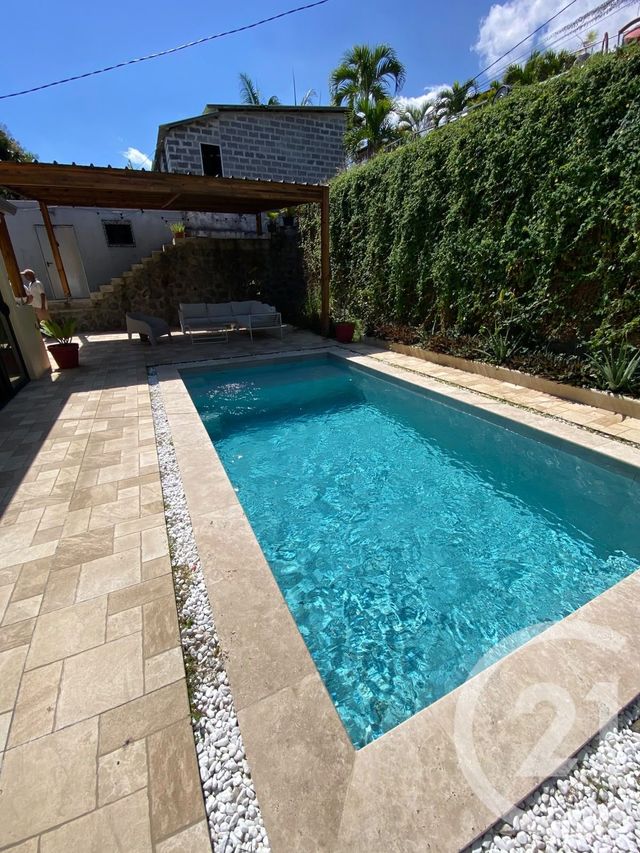 Maison &agrave; vendre - 7 pi&egrave;ces - 192 m2 - La Possession - 974 - REUNION