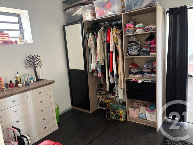 Maison &agrave; vendre - 7 pi&egrave;ces - 192 m2 - La Possession - 974 - REUNION