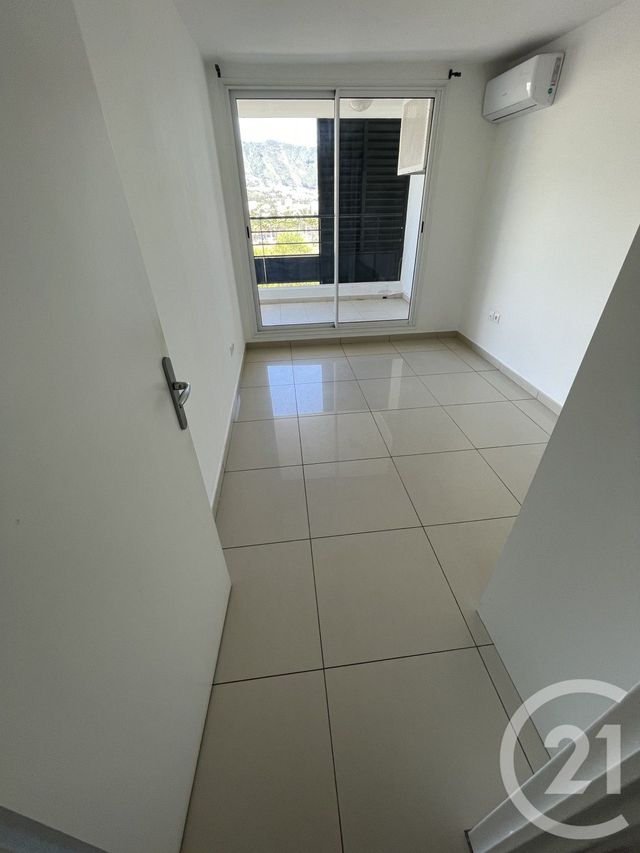 Appartement F3 &agrave; vendre - 3 pi&egrave;ces - 63,42 m2 - St Denis - 974 - REUNION