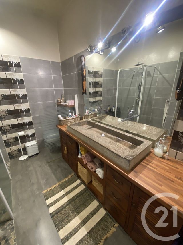 Maison &agrave; vendre - 13 pi&egrave;ces - 284 m2 - St Denis - 974 - REUNION