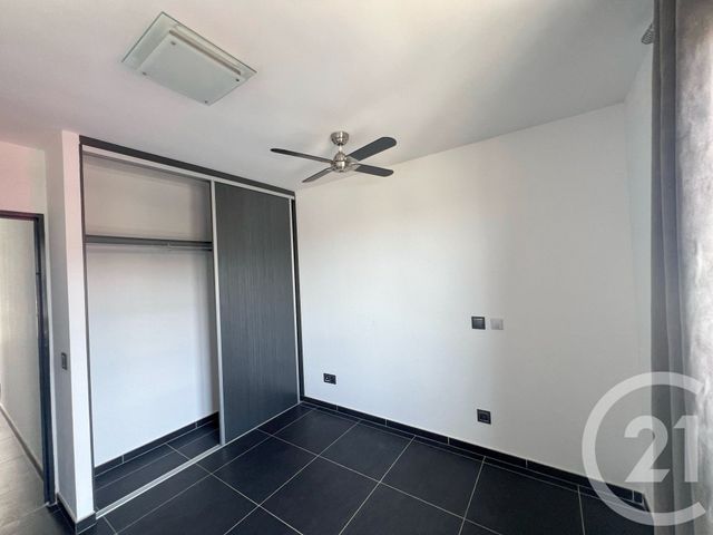 Appartement F4 &agrave; vendre - 4 pi&egrave;ces - 136,59 m2 - St Denis - 974 - REUNION