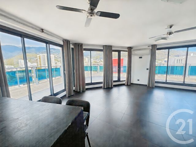 Appartement F4 &agrave; vendre - 4 pi&egrave;ces - 136,59 m2 - St Denis - 974 - REUNION