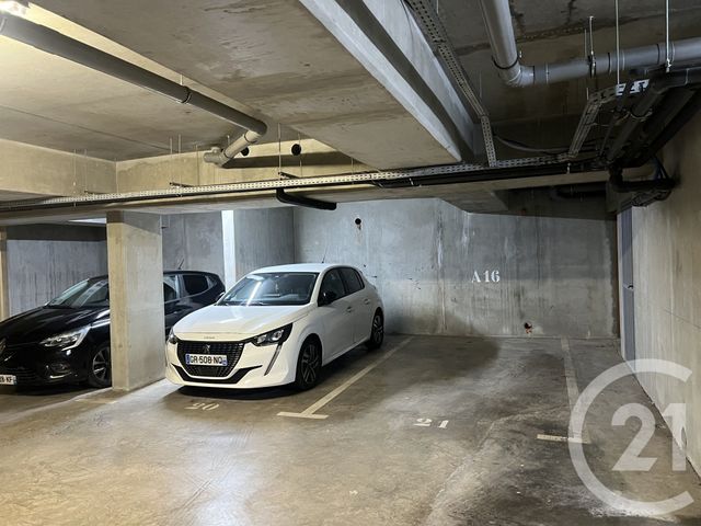 Appartement F4 &agrave; vendre - 4 pi&egrave;ces - 136,59 m2 - St Denis - 974 - REUNION