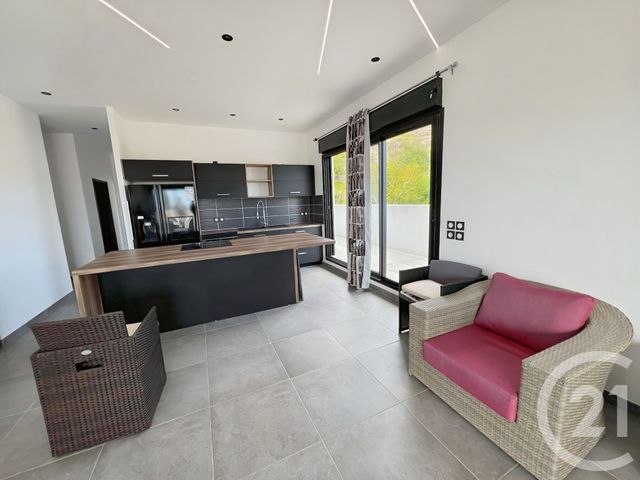 Appartement F4 &agrave; vendre - 4 pi&egrave;ces - 116,48 m2 - St Paul - 974 - REUNION