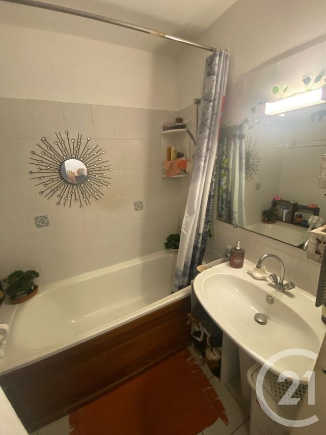Appartement F1 &agrave; vendre - 1 pi&egrave;ce - 32 m2 - St Denis - 974 - REUNION