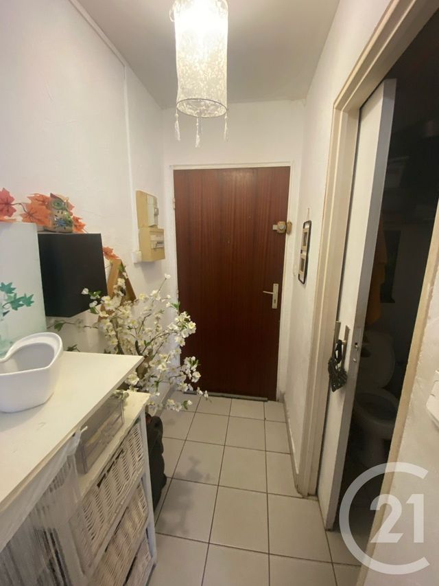 Appartement F1 &agrave; vendre - 1 pi&egrave;ce - 32 m2 - St Denis - 974 - REUNION