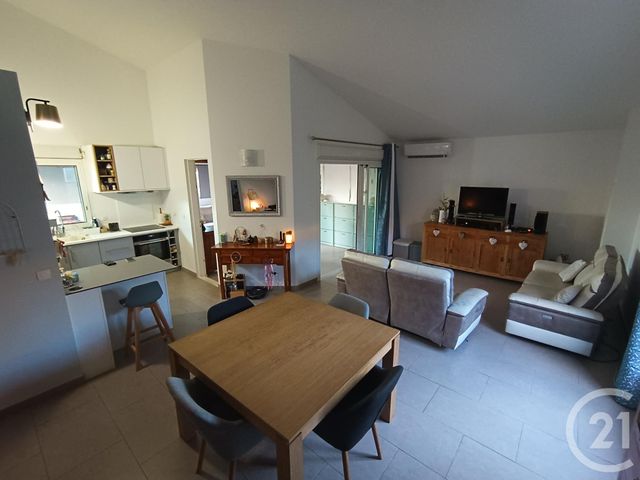 Maison &agrave; louer - 5 pi&egrave;ces - 129,23 m2 - La Possession - 974 - REUNION