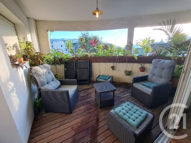 Appartement F3 à louer - 3 pièces - 79,90 m2 - St Paul - 974 - REUNION