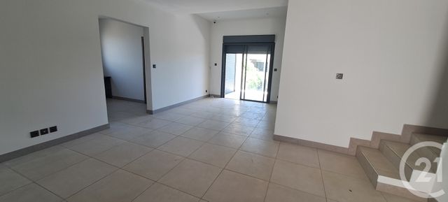 Maison à louer - 4 pièces - 111,53 m2 - Ste Suzanne - 974 - REUNION