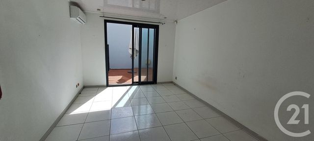 Maison à louer - 7 pièces - 174,23 m2 - St Denis - 974 - REUNION