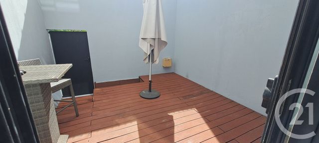 Maison à louer - 7 pièces - 174,23 m2 - St Denis - 974 - REUNION