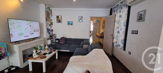 Maison à louer - 7 pièces - 174,23 m2 - St Denis - 974 - REUNION