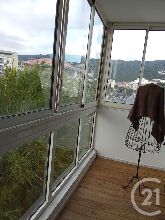 Appartement F2 à louer - 2 pièces - 56,10 m2 - St Denis - 974 - REUNION