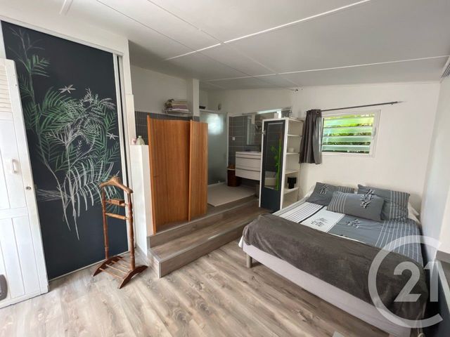 Maison à louer - 2 pièces - 60,57 m2 - St Paul - 974 - REUNION