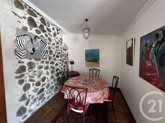 Maison à louer - 4 pièces - 96 m2 - St Paul - 974 - REUNION