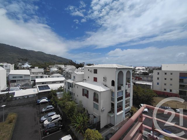 Afficher la photo en grand Appartement F2 à louer - 2 pièces - 45,78 m2 - St Denis - 974 - REUNION