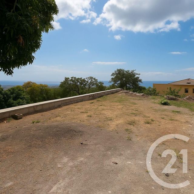 Maison à louer - 4 pièces - 72,62 m2 - La Possession - 974 - REUNION