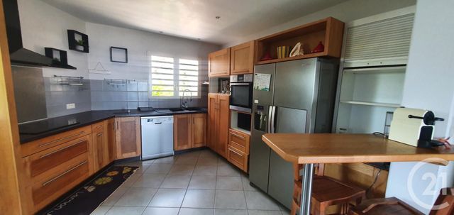 Maison à louer - 5 pièces - 135,85 m2 - Ste Suzanne - 974 - REUNION