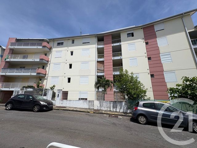 Appartement F1 &agrave; louer - 1 pi&egrave;ce - 24 m2 - St Denis - 974 - REUNION