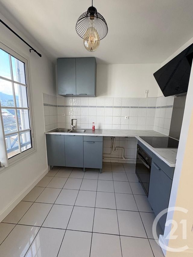 Appartement F2 à louer - 2 pièces - 40,10 m2 - Ste Marie - 974 - REUNION