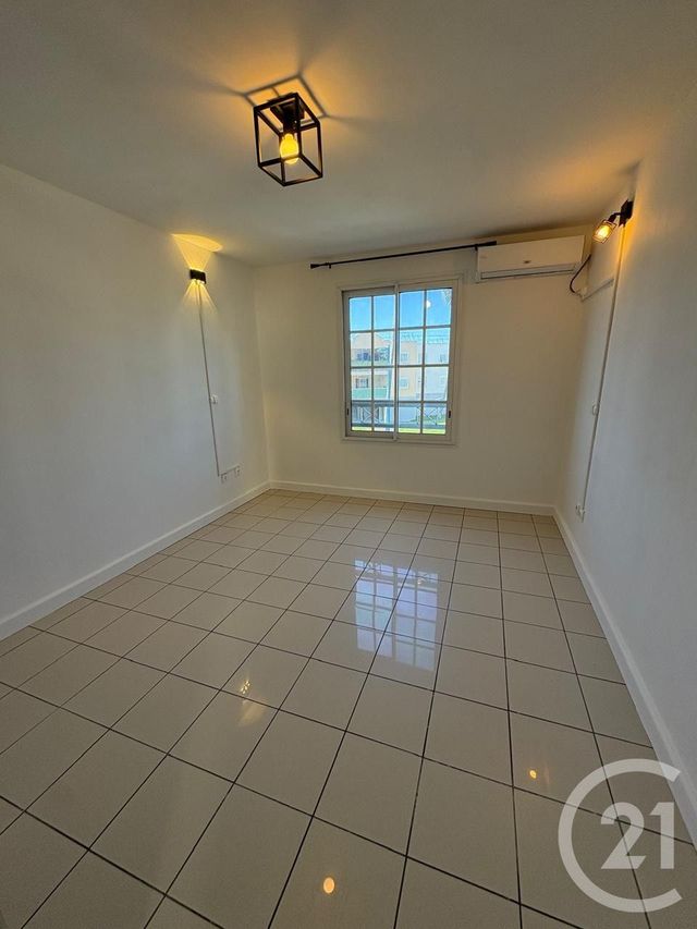 Appartement F2 à louer - 2 pièces - 40,10 m2 - Ste Marie - 974 - REUNION