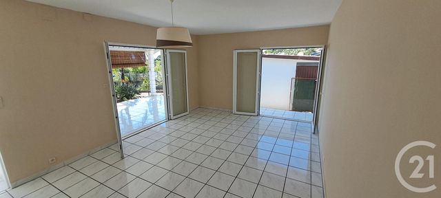 Maison à louer - 5 pièces - 97,41 m2 - Ste Marie - 974 - REUNION