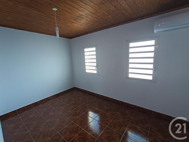 Maison à louer - 4 pièces - 71,87 m2 - Le Port - 974 - REUNION