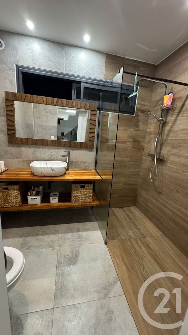 Maison à louer - 4 pièces - 80,65 m2 - Ste Marie - 974 - REUNION