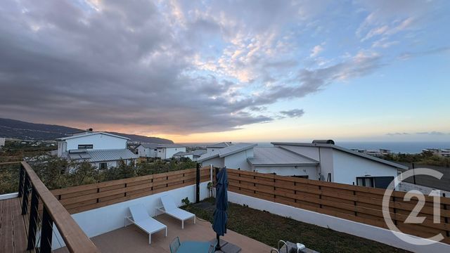 Maison à louer - 4 pièces - 80,65 m2 - Ste Marie - 974 - REUNION