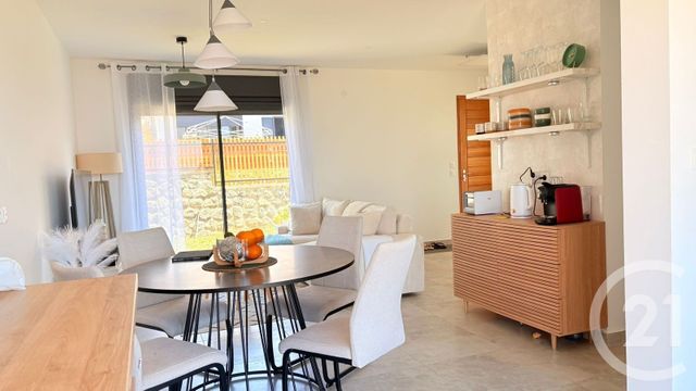 Maison à louer - 4 pièces - 80,65 m2 - Ste Marie - 974 - REUNION