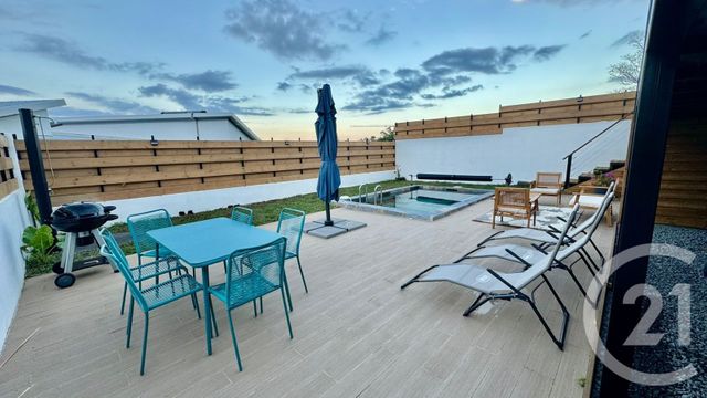 Maison à louer - 4 pièces - 80,65 m2 - Ste Marie - 974 - REUNION