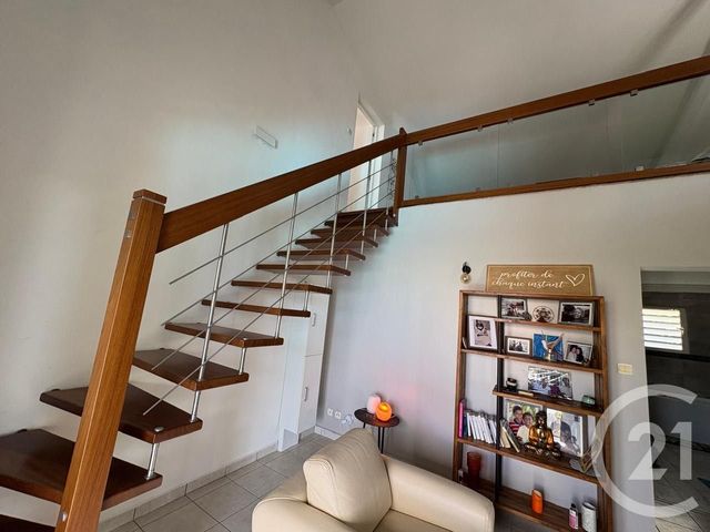 Maison &agrave; louer - 5 pi&egrave;ces - 164,60 m2 - St Denis - 974 - REUNION