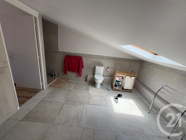 Maison &agrave; louer - 5 pi&egrave;ces - 164,60 m2 - St Denis - 974 - REUNION