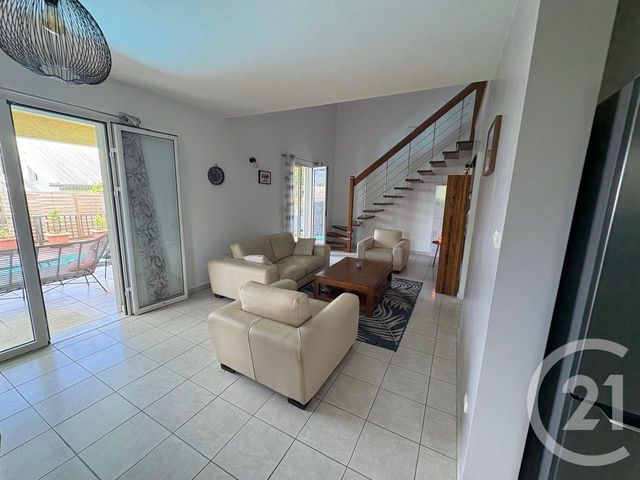 Maison &agrave; louer - 5 pi&egrave;ces - 164,60 m2 - St Denis - 974 - REUNION