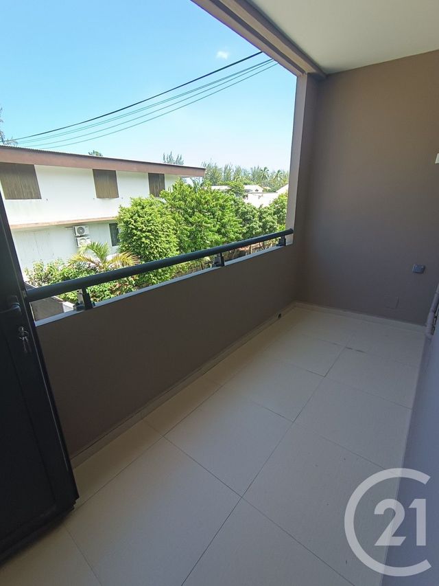 Appartement F3 &agrave; louer - 3 pi&egrave;ces - 87,46 m2 - St Leu - 974 - REUNION