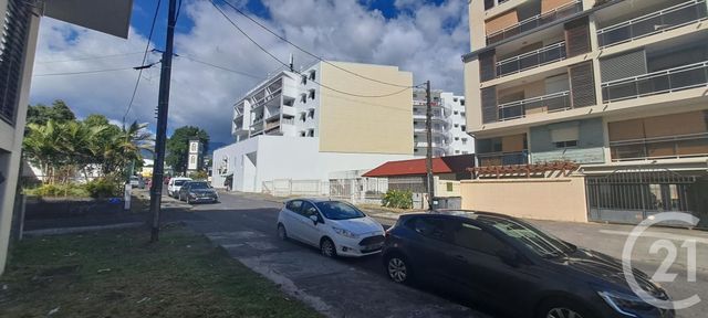 Appartement Studio &agrave; louer - 1 pi&egrave;ce - 19,89 m2 - St Denis - 974 - REUNION