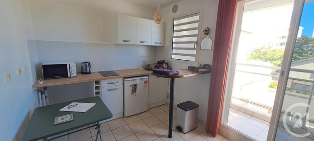 Appartement Studio &agrave; louer - 1 pi&egrave;ce - 19,89 m2 - St Denis - 974 - REUNION