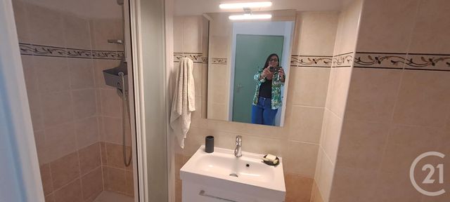 Appartement Studio &agrave; louer - 1 pi&egrave;ce - 19,89 m2 - St Denis - 974 - REUNION