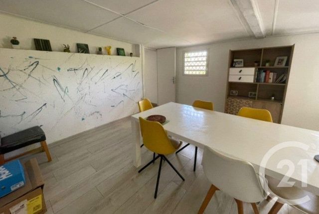 Maison &agrave; louer - 6 pi&egrave;ces - 125,46 m2 - St Denis - 974 - REUNION