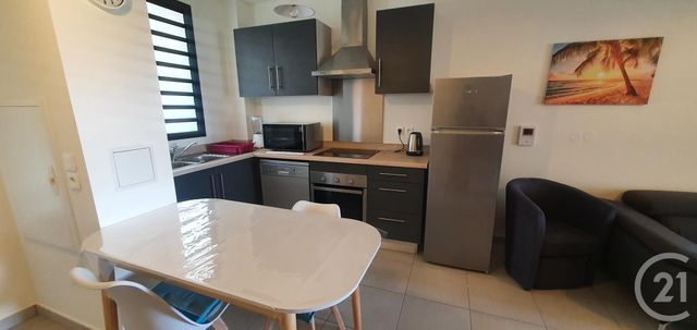 Appartement F2 &agrave; louer - 2 pi&egrave;ces - 40,05 m2 - La Possession - 974 - REUNION
